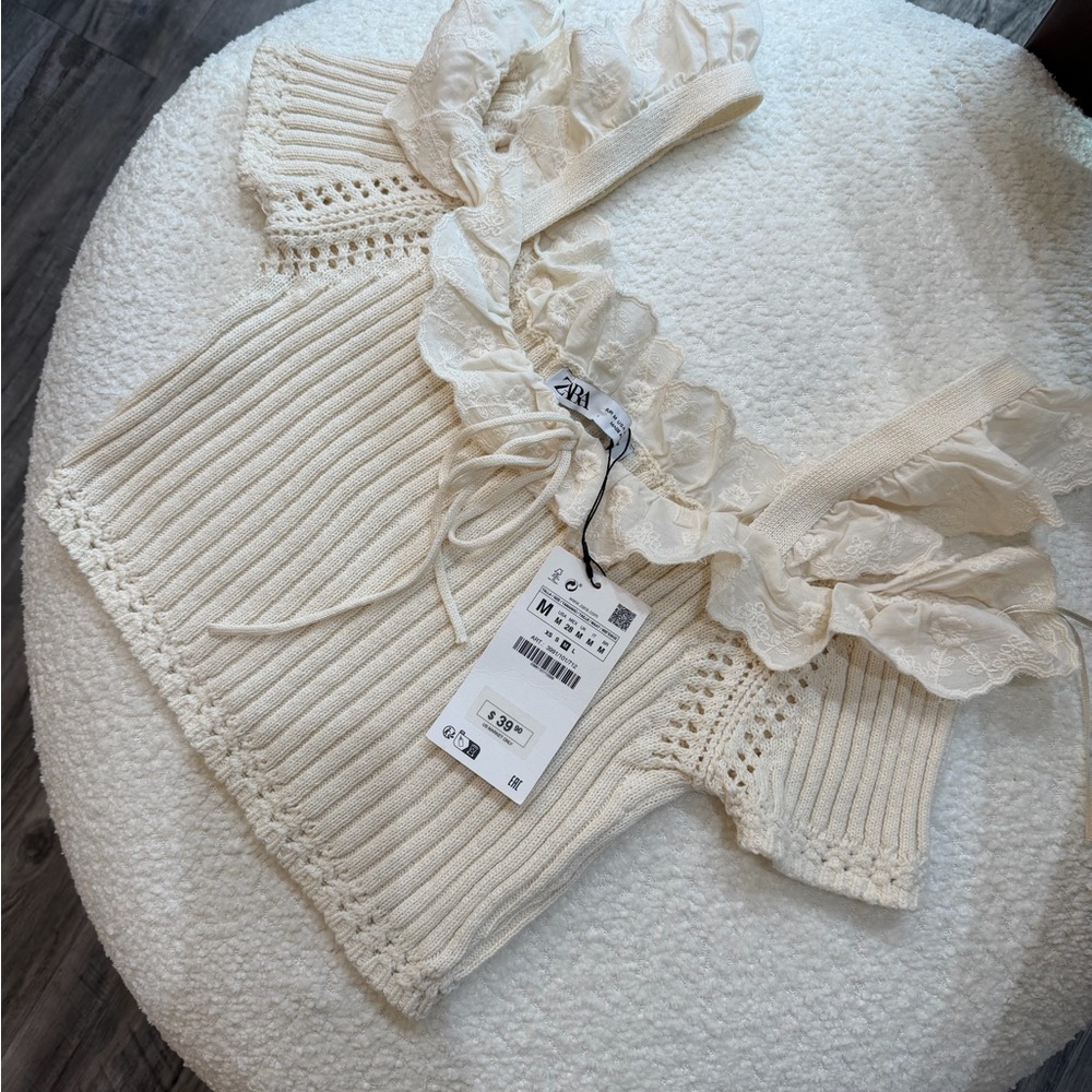 NWT ZARA Woman Combination Crop Top Ruffle Lace Detail White Ecru Size M
